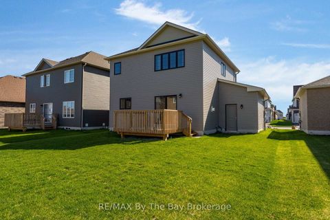 Photo 32 at 214 Cubitt Street, Stayner, Clearview