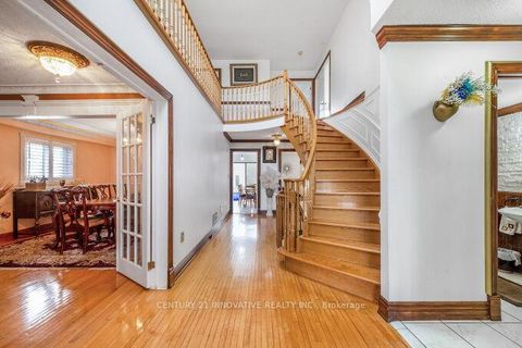 Photo 9 at 91 Lavery Trail, Highland Creek, Toronto