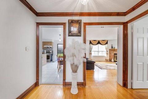Photo 21 at 91 Lavery Trail, Highland Creek, Toronto