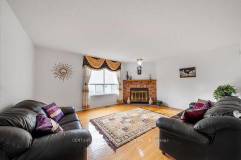 Photo 27 at 91 Lavery Trail, Highland Creek, Toronto