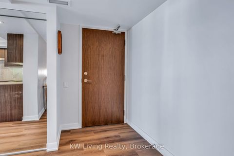 Photo 10 at 1601 - 70 Queens Wharf Road, Waterfront Communities C1, Toronto