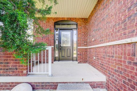 Photo 1 at 110 Winchester Terrace, Shore, Barrie
