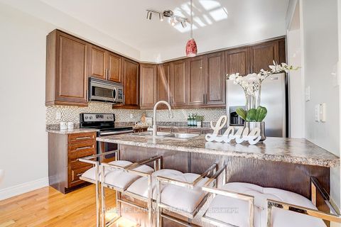 Photo 15 at 110 Winchester Terrace, Shore, Barrie