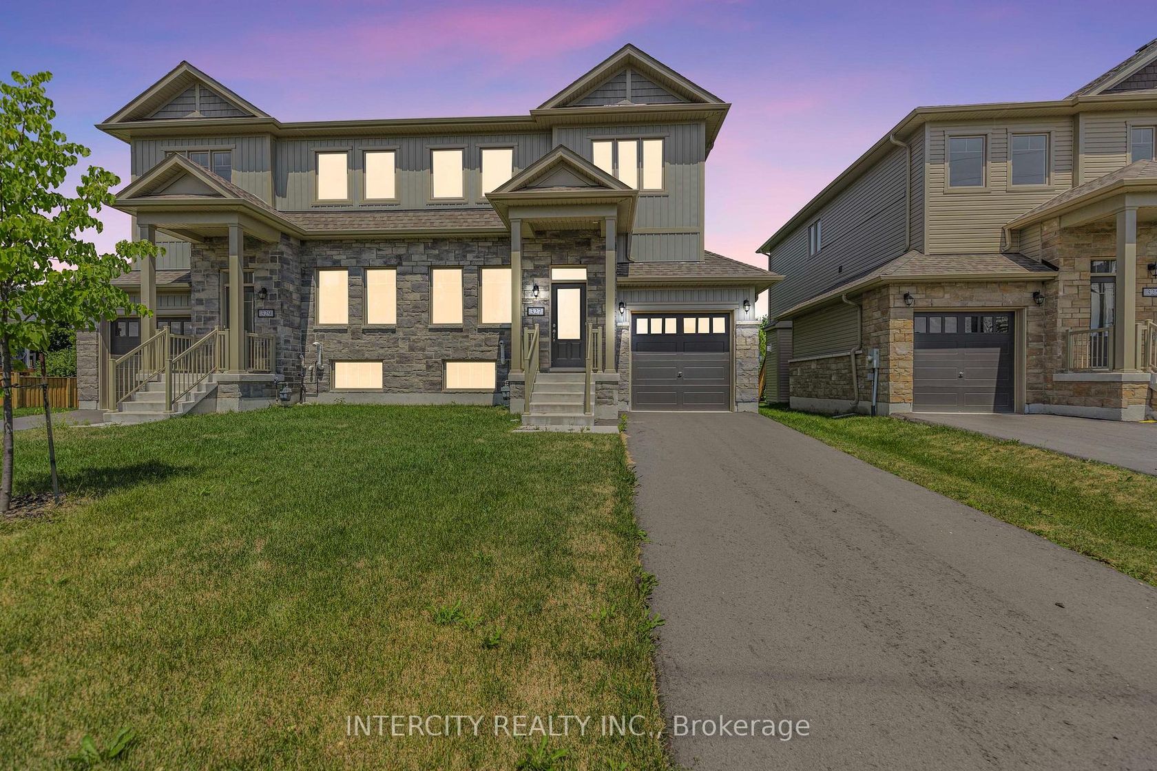 327 Quebec Street, Stayner, Clearview photo 1