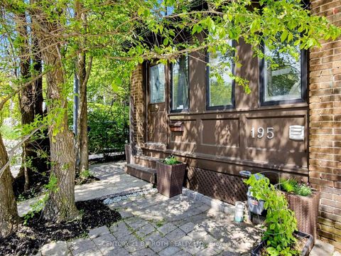 Photo 4 at 195 Wheeler Avenue, The Beaches, Toronto