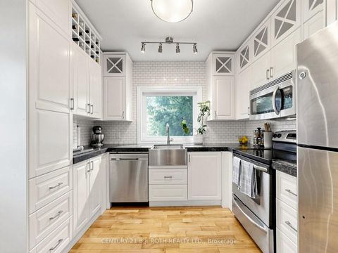Photo 12 at 195 Wheeler Avenue, The Beaches, Toronto