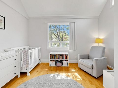 Photo 22 at 195 Wheeler Avenue, The Beaches, Toronto