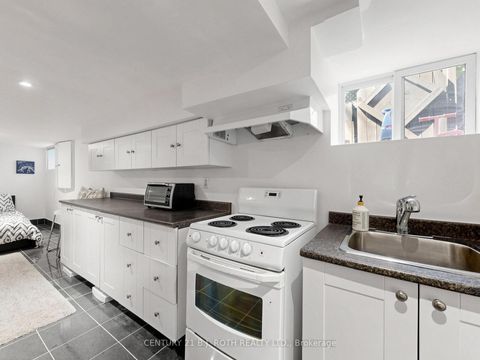 Photo 34 at 195 Wheeler Avenue, The Beaches, Toronto