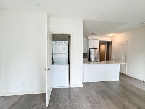 Photo 7 at 806 - 4955 Yonge Street, Willowdale East, Toronto
