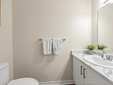 Photo 9 at 88 - 30 Carnation Avenue, Long Branch, Toronto