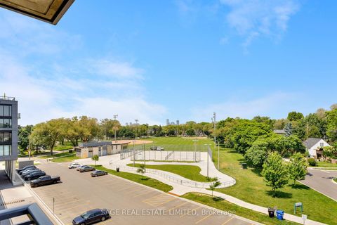 Photo 29 at 401 - 760 The Queensway, Queensway, Toronto