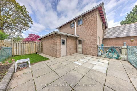 Photo 15 at 85 Clansman Boulevard, Hillcrest Village, Toronto