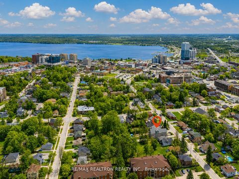 Photo 5 at 115 Clapperton Street, Wellington, Barrie