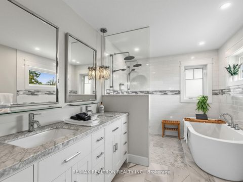 Photo 13 at 115 Clapperton Street, Wellington, Barrie