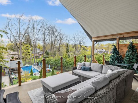 Photo 14 at 115 Clapperton Street, Wellington, Barrie