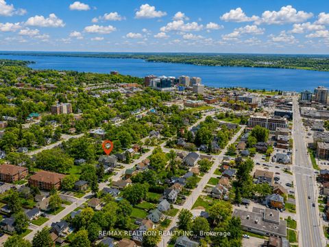 Photo 45 at 115 Clapperton Street, Wellington, Barrie