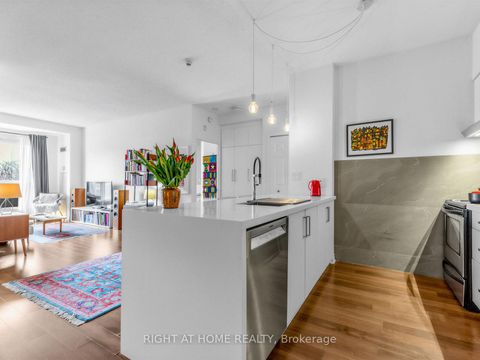 Photo 16 at 406 - 11 Christie Street, Annex, Toronto