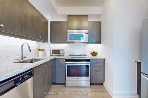 Photo 9 at 907 - 1486 Bathurst Street, Cedarvale, Toronto