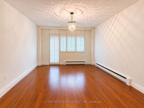 Photo 7 at 704 - 581 Avenue Road, St. Clair, Toronto