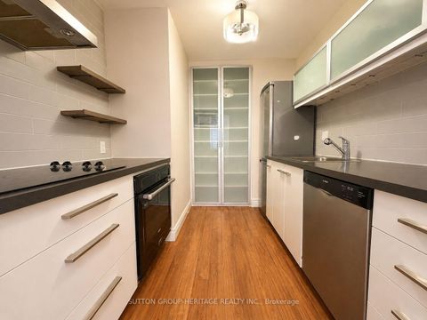 Photo 11 at 704 - 581 Avenue Road, St. Clair, Toronto