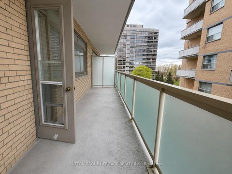 Photo 13 at 704 - 581 Avenue Road, St. Clair, Toronto