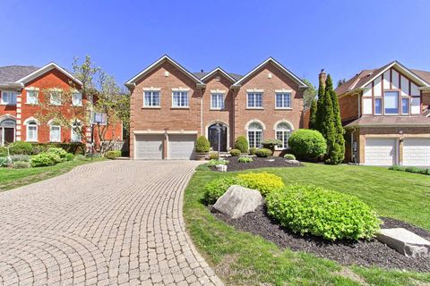 Photo 1 at 953 Damascus Court, Wyndham, Newmarket