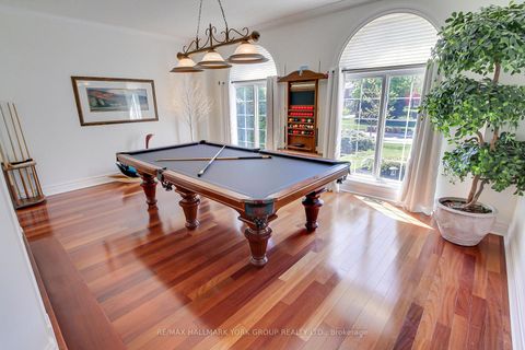 Photo 6 at 953 Damascus Court, Wyndham, Newmarket