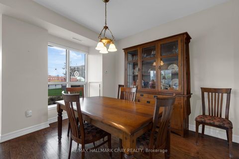 Photo 6 at 308 - 6 Toronto Street, City Centre, Barrie