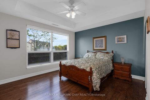 Photo 17 at 308 - 6 Toronto Street, City Centre, Barrie
