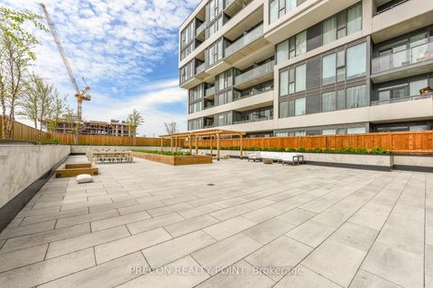 Photo 3 at 212 - 859 The Queensway, Queensway, Toronto