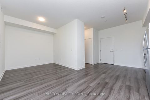 Photo 15 at 212 - 859 The Queensway, Queensway, Toronto