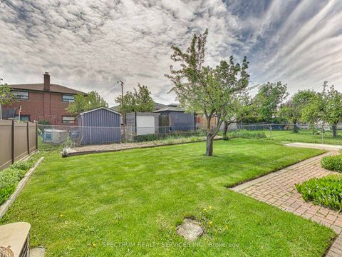 Photo 29 at 56 Blacksmith Crescent, Black Creek, Toronto