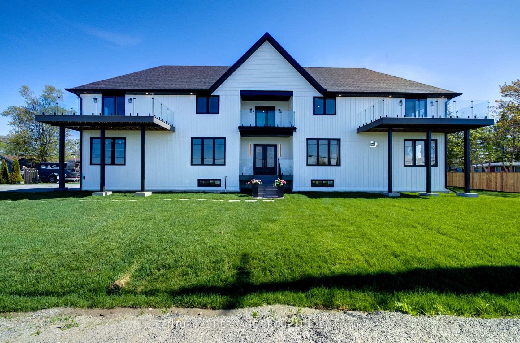 802 Willowview Road, Historic Lakeshore Communities, Georgina photo 4