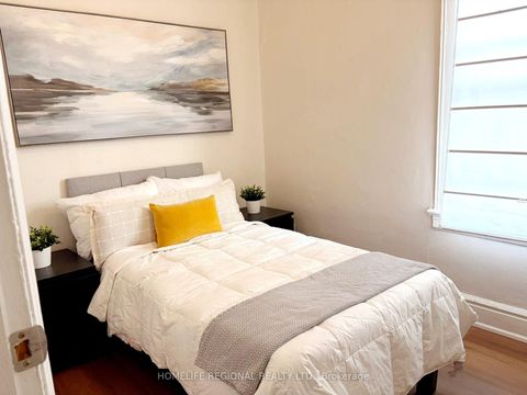 Photo 25 at 2378 St Clair Avenue W, Junction Area, Toronto