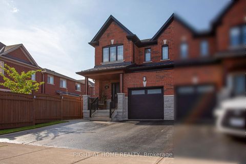 Photo 1 at 263 Golden Orchard Road, Patterson, Vaughan