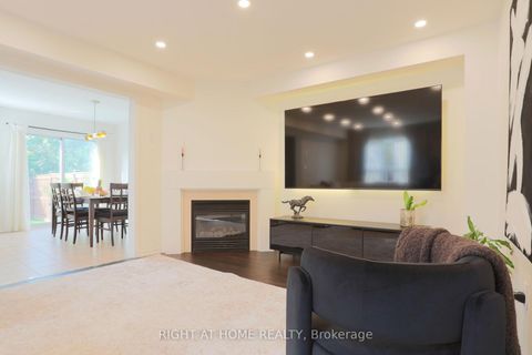 Photo 9 at 263 Golden Orchard Road, Patterson, Vaughan