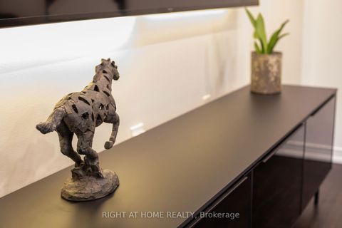Photo 20 at 263 Golden Orchard Road, Patterson, Vaughan