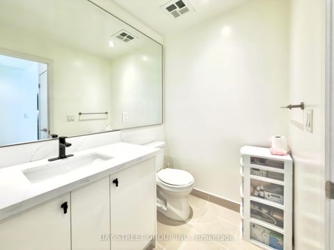 Photo 17 at 1209 - 170 Fort York Boulevard, Waterfront Communities C1, Toronto