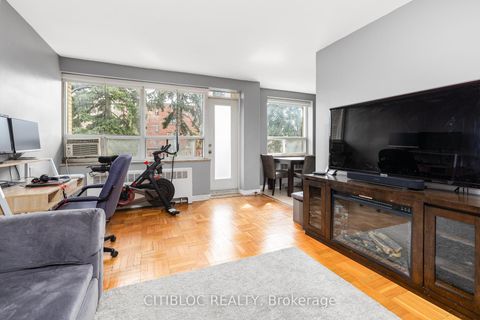 Photo 7 at 201 - 219 Wilson Avenue, Nortown, Toronto