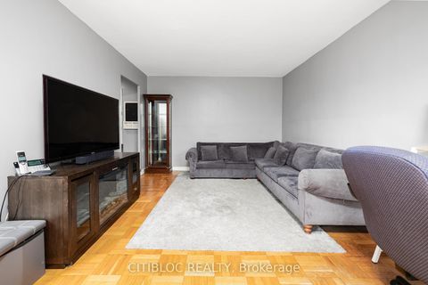 Photo 9 at 201 - 219 Wilson Avenue, Nortown, Toronto