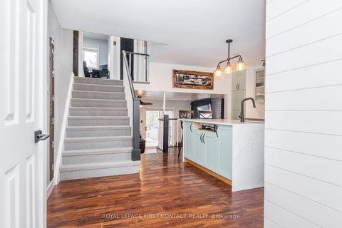 Photo 2 at 243 LITTLE Avenue, Allandale Heights, Barrie