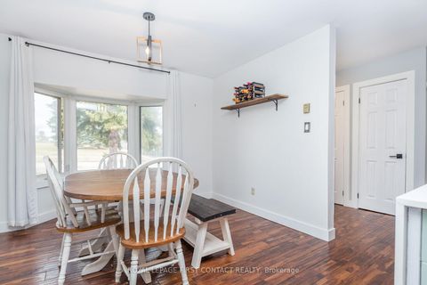 Photo 5 at 243 LITTLE Avenue, Allandale Heights, Barrie