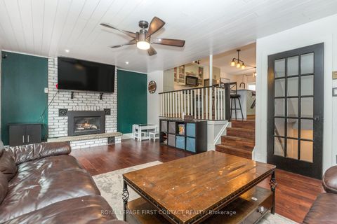 Photo 11 at 243 LITTLE Avenue, Allandale Heights, Barrie