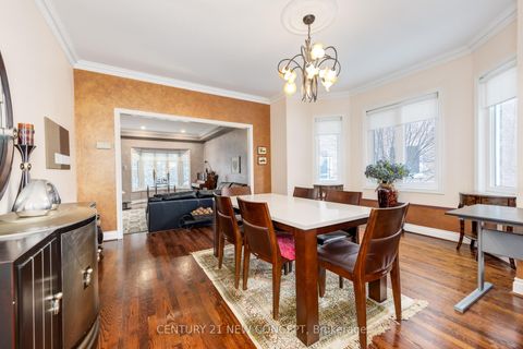Photo 10 at 38A Avonlea Place, Doncrest, Richmond Hill