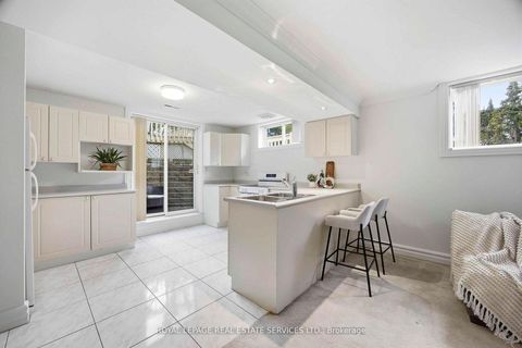 Photo 31 at 100 Rathburn Road, Rosethorn, Toronto