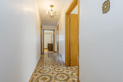 Photo 10 at 125 Shoreham Drive, Black Creek, Toronto