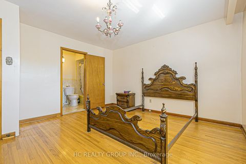 Photo 13 at 125 Shoreham Drive, Black Creek, Toronto