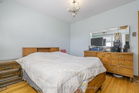 Photo 14 at 125 Shoreham Drive, Black Creek, Toronto