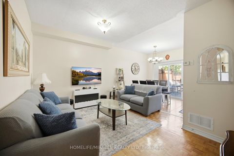 Photo 8 at 8 Nasir Crescent, Vellore Village, Vaughan