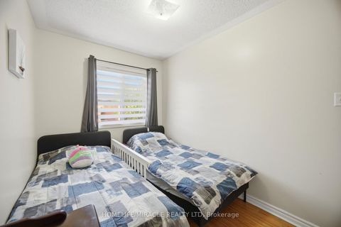 Photo 26 at 8 Nasir Crescent, Vellore Village, Vaughan